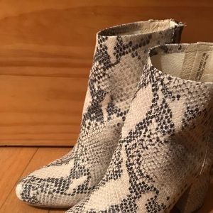 Python Booties
